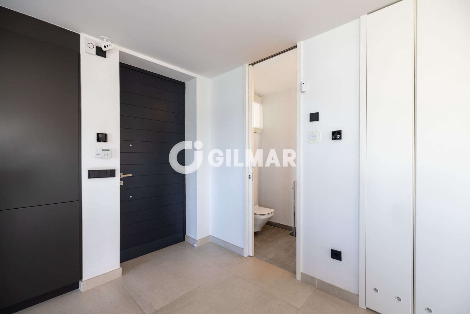 4 bedroom Semi-detached Villa for sale in Estepona with pool garage - € 3,690,000 (Ref: 9922889)