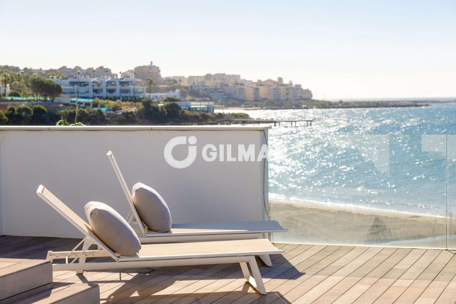 4 bedroom Semi-detached Villa for sale in Estepona with pool garage - € 3,690,000 (Ref: 9922889)