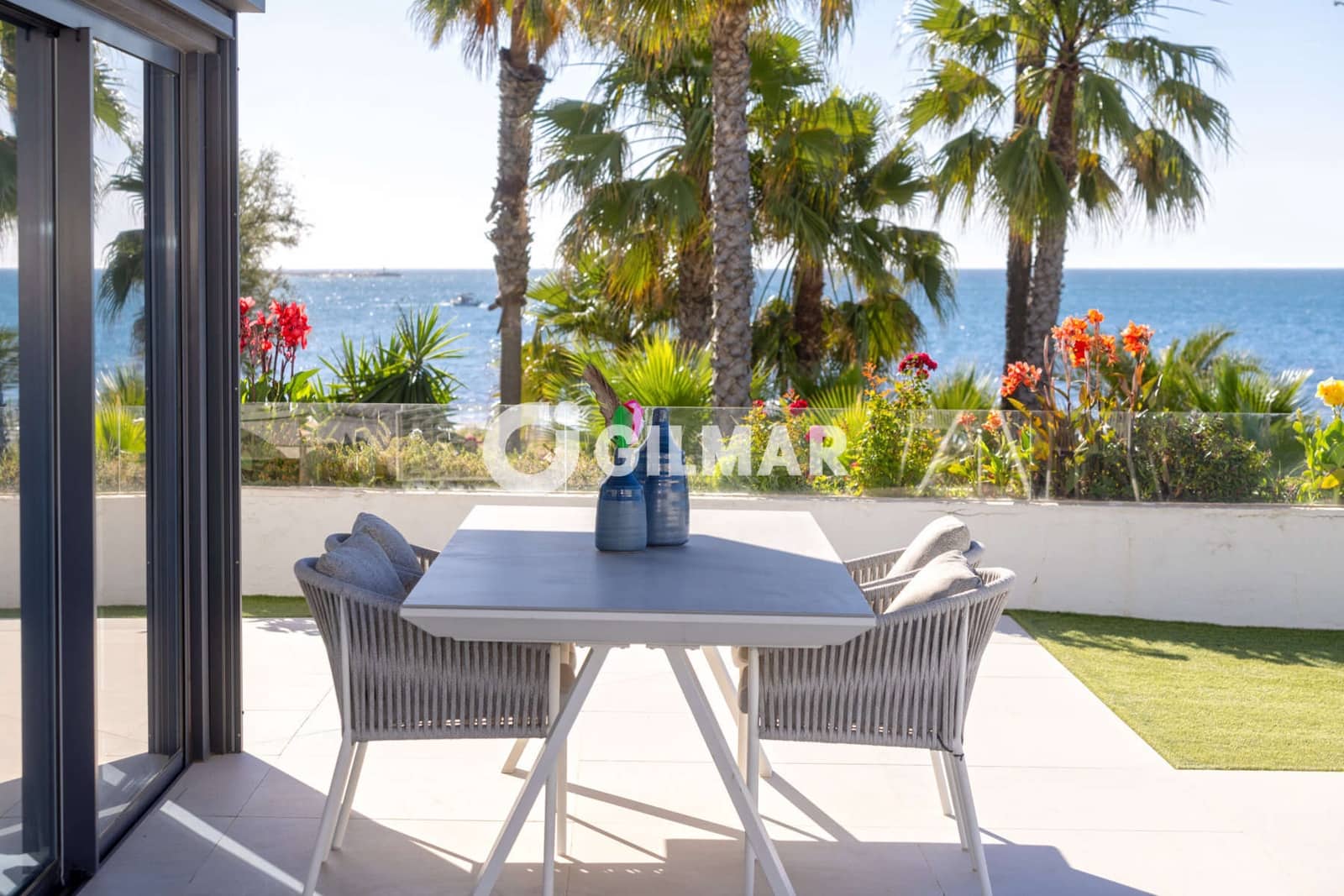4 bedroom Semi-detached Villa for sale in Estepona with pool garage - € 3,690,000 (Ref: 9922889)