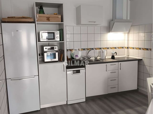 2 soveværelse Lejlighed til salg i La Estrella, Arona - € 189.000 (Ref: 9928561)