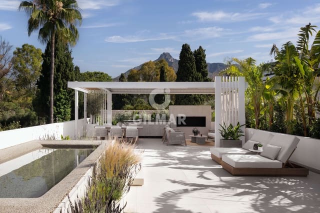 4 camera da letto Attico in vendita in Lomas De Marbella, Marbella con piscina garage - 2.490.000 € (Rif: 9932416)