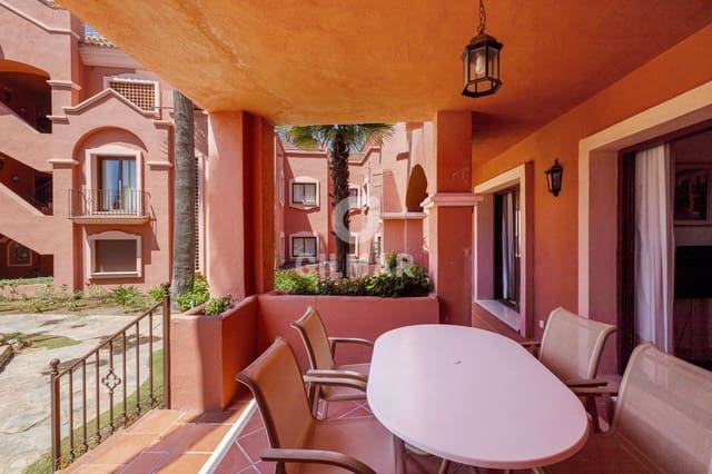 2 makuuhuone Asunto myytävänä paikassa Nueva Andalucía Centro, Marbella mukana uima-altaan 
autotalli - 825 000 € (Ref: 9932417)