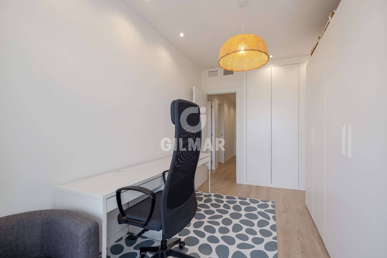 3 soverom Leilighet til salgs i Nueva Andalucia med svømmebasseng garasje - € 495 000 (Ref: 9932418)