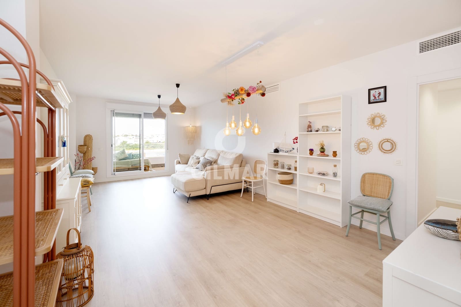 3 soverom Leilighet til salgs i Nueva Andalucia med svømmebasseng garasje - € 495 000 (Ref: 9932418)