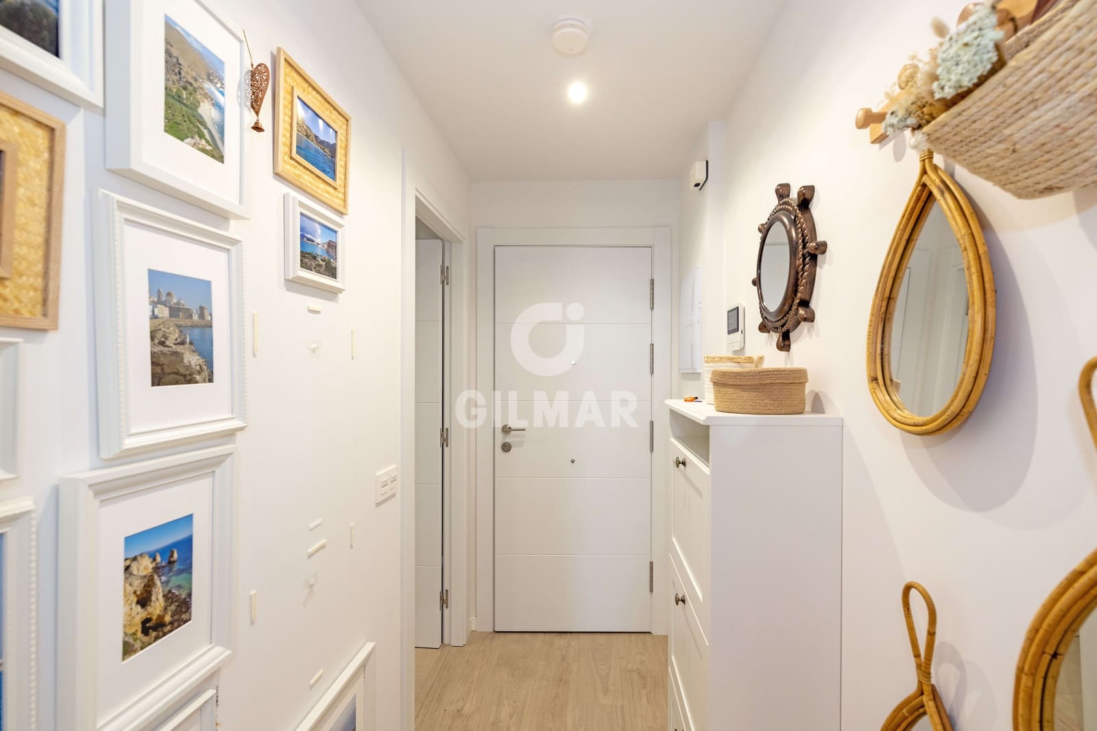 3 soverom Leilighet til salgs i Nueva Andalucia med svømmebasseng garasje - € 495 000 (Ref: 9932418)