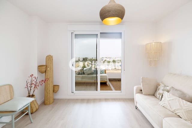 Piso de 3 habitaciones en Nueva Andalucia, Marbella en venta con piscina garaje - 465.000 € (Ref: 9932418)