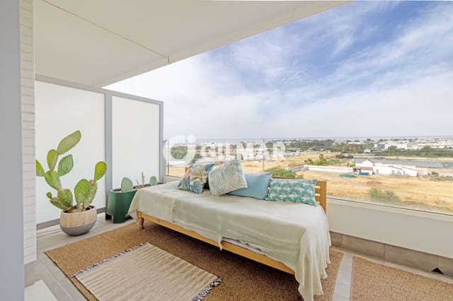 Piso de 3 habitaciones en Nueva Andalucia, Marbella en venta con piscina garaje - 465.000 € (Ref: 9932418)