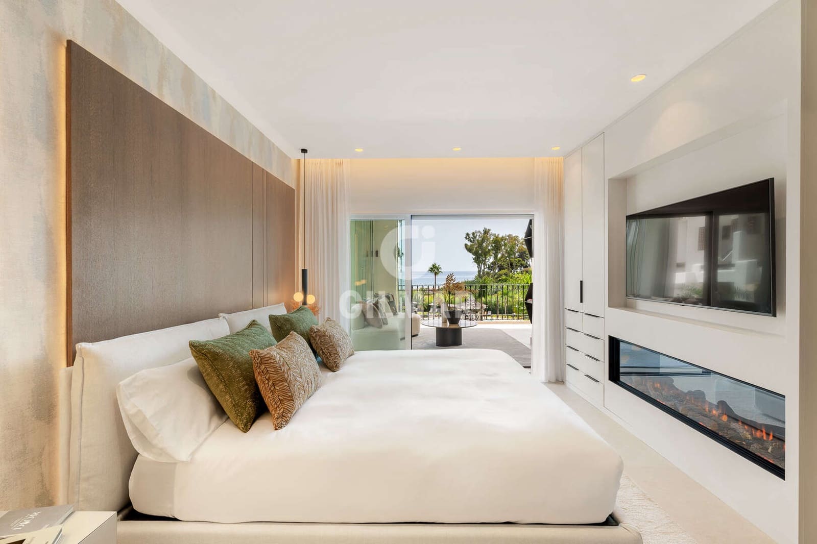 3 Zimmer Wohnung zu verkaufen in Estepona mit Pool Garage - 1.995.000 € (Ref: 9932419)