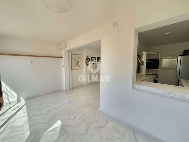3 Zimmer Reihenhaus zu verkaufen in El Madroñal, Adeje - 390.000 € (Ref: 9932420)