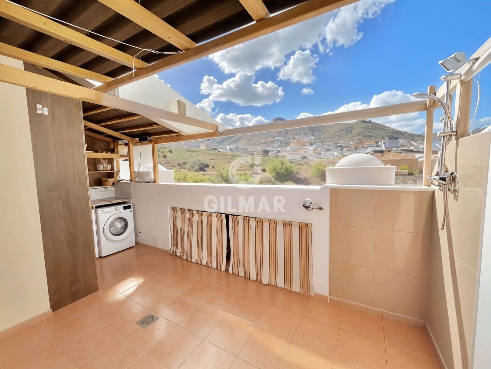 3 Zimmer Reihenhaus zu verkaufen in El Madronal - 390.000 € (Ref: 9932420)