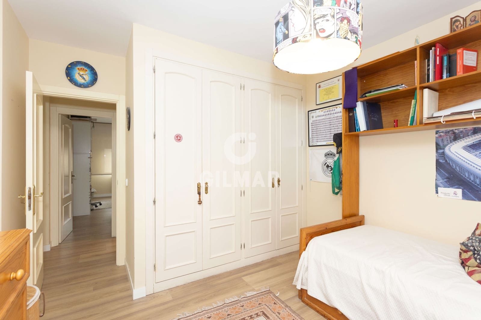 5 makuuhuone Rivitalo myytävänä paikassa Majadahonda mukana uima-altaan - 1 490 000 € (Ref: 9935138)