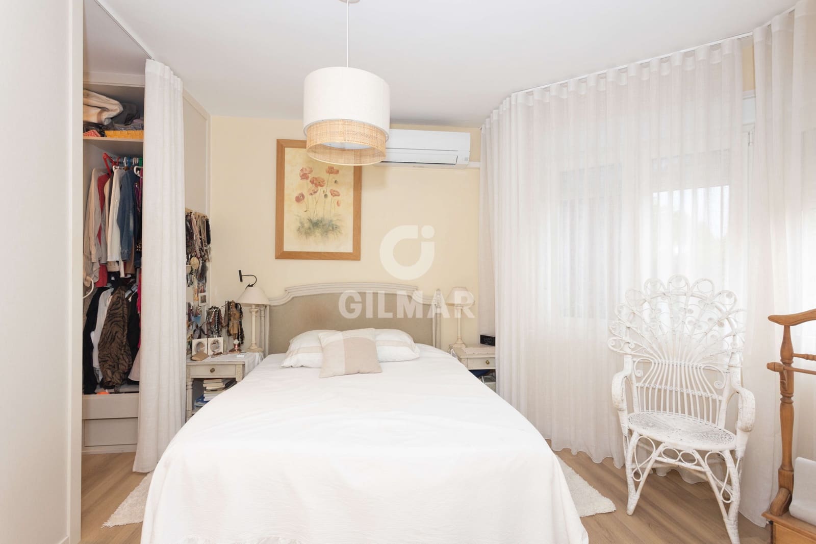 5 makuuhuone Rivitalo myytävänä paikassa Majadahonda mukana uima-altaan - 1 490 000 € (Ref: 9935138)