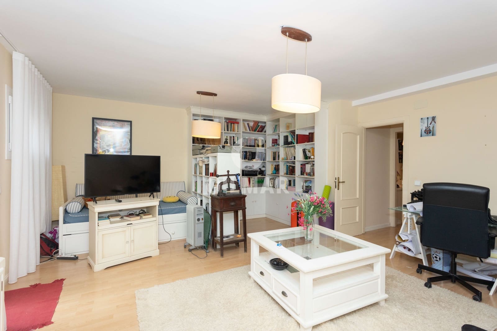 5 makuuhuone Rivitalo myytävänä paikassa Majadahonda mukana uima-altaan - 1 490 000 € (Ref: 9935138)