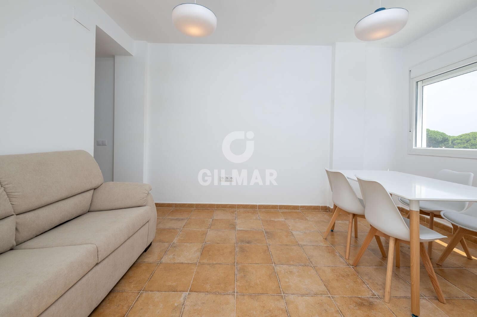 2 slaapkamer Flat te koop in Los Canos de Meca met zwembad garage - € 330.000 (Ref: 9935300)