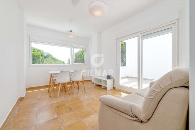 2 chambre Appartement à vendre à Los Caños de Meca, Barbate avec piscine garage - 330 000 € (Ref: 9935300)