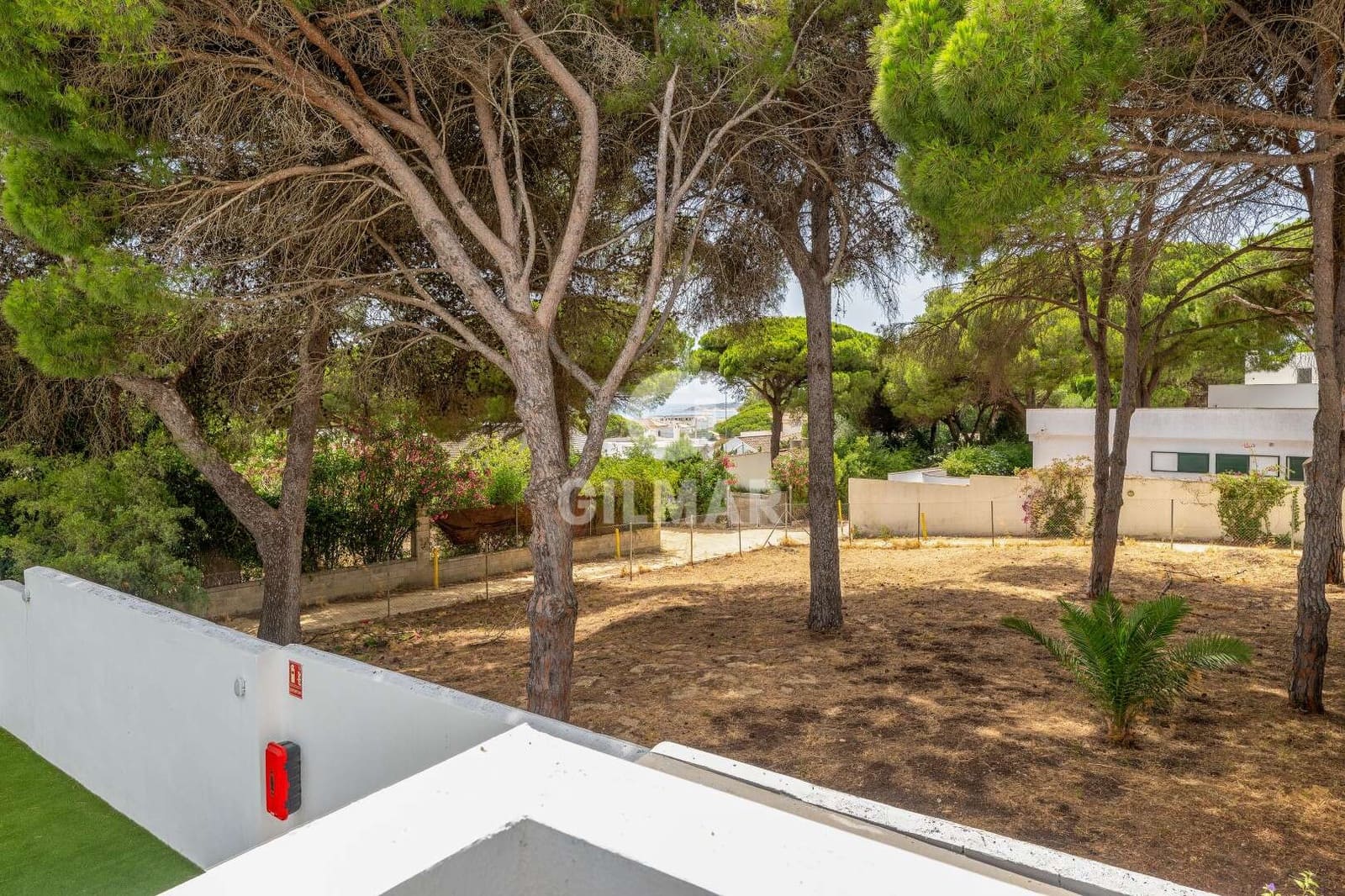 2 bedroom Flat for sale in Los Canos de Meca with pool garage - € 330,000 (Ref: 9935300)