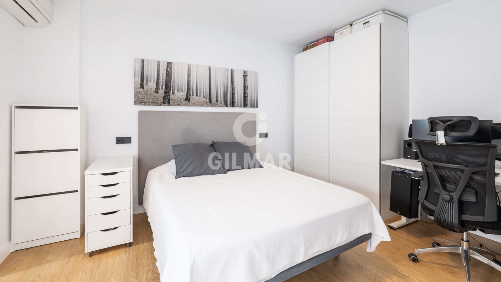 2 bedroom Penthouse for sale in Las Palmas de Gran Canaria - € 887,000 (Ref: 9936875)