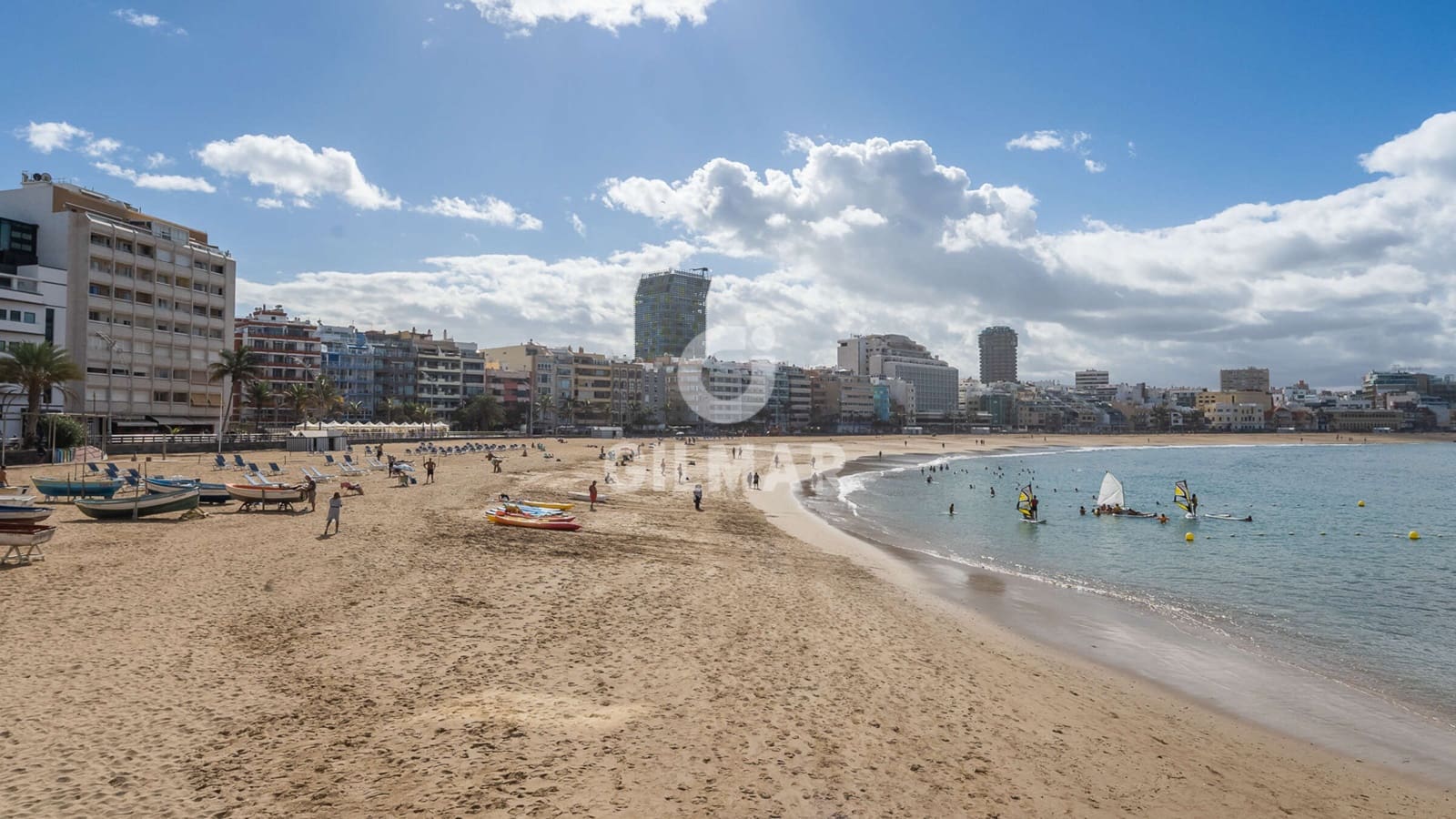 2 bedroom Penthouse for sale in Las Palmas de Gran Canaria - € 887,000 (Ref: 9936875)