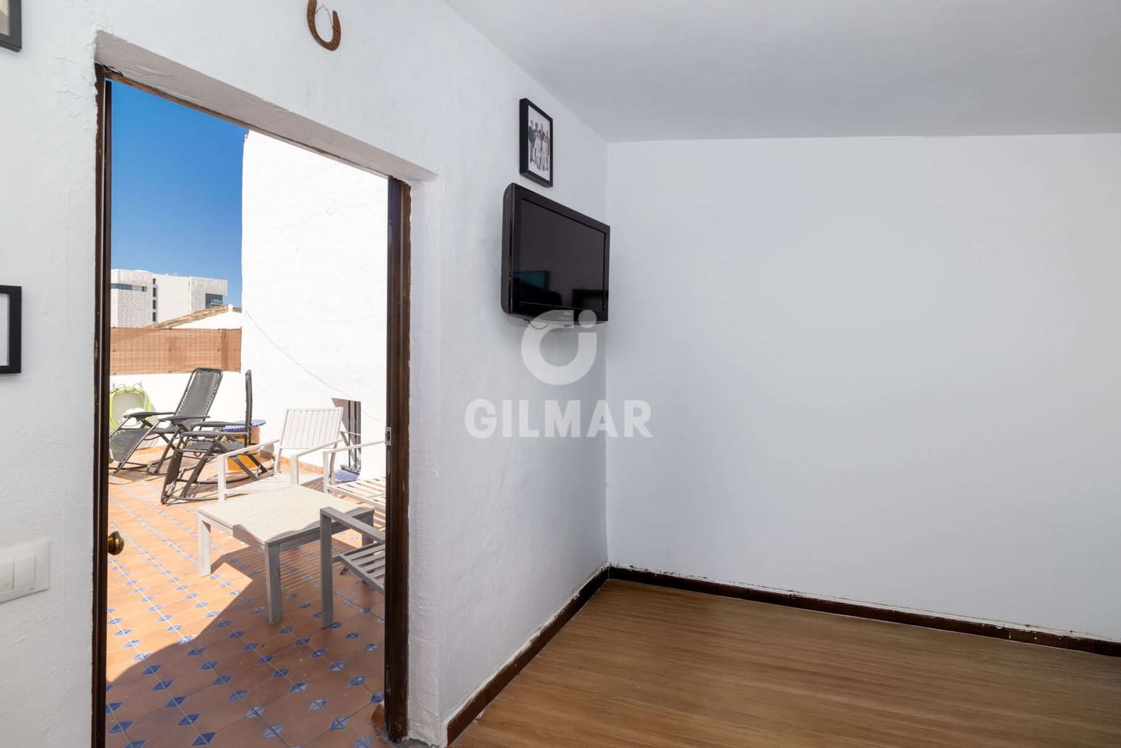 2 bedroom Semi-detached Villa for sale in Estepona - € 470,000 (Ref: 9937142)