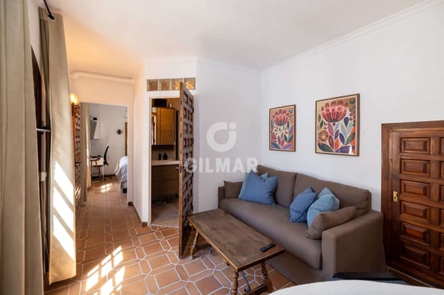 Pareado de 2 habitaciones en Centro, Estepona en venta - 470.000 € (Ref: 9937142)