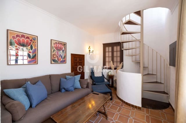 Pareado de 2 habitaciones en Centro, Estepona en venta - 470.000 € (Ref: 9937142)