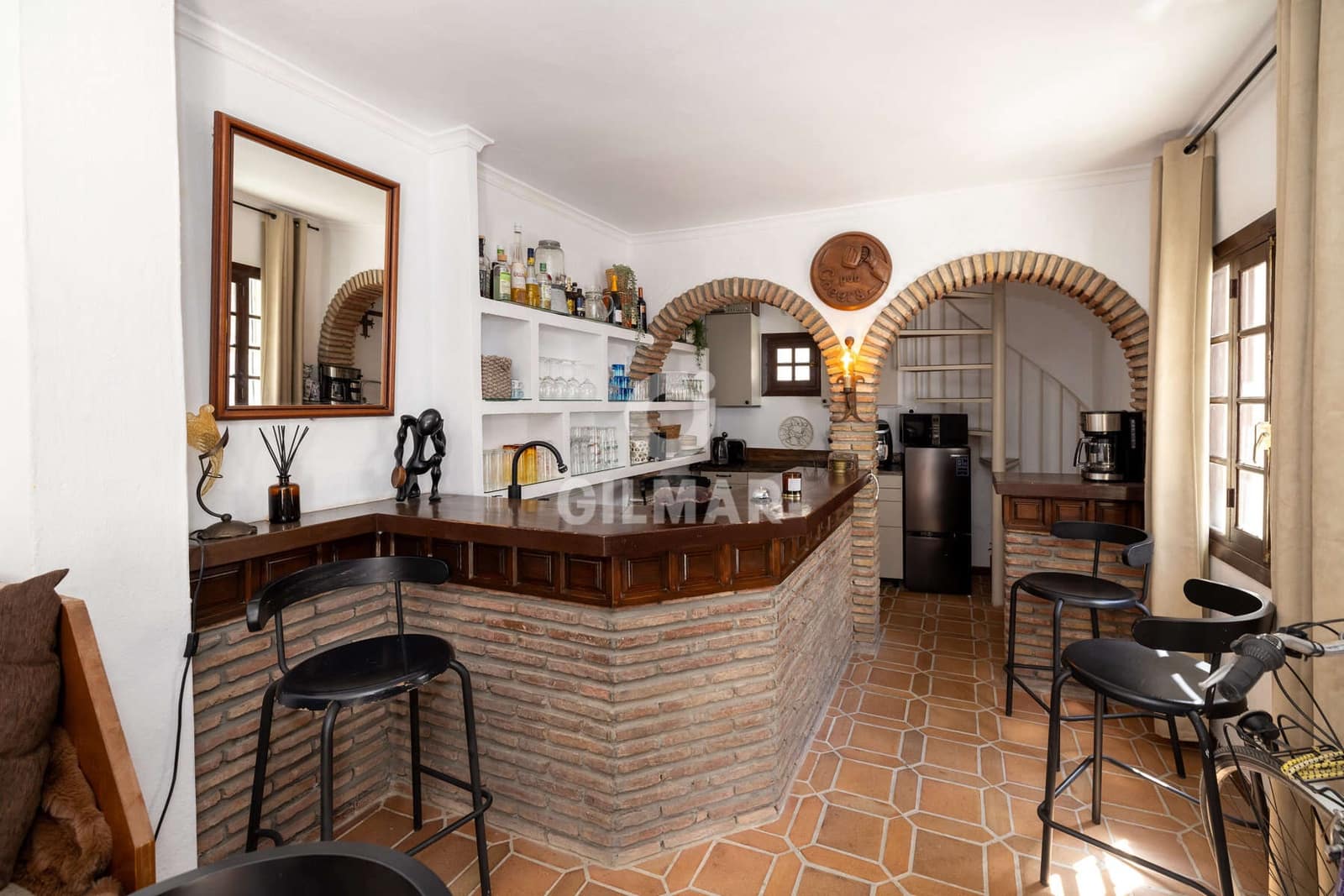 2 bedroom Semi-detached Villa for sale in Estepona - € 470,000 (Ref: 9937142)