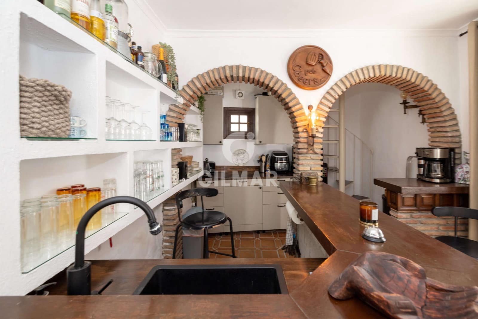2 bedroom Semi-detached Villa for sale in Estepona - € 470,000 (Ref: 9937142)