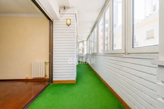 Piso de 5 habitaciones en Asdrúbal - Bahía Blanca, Cádiz ciudad en venta con garaje - 850.000 € (Ref: 9938724)