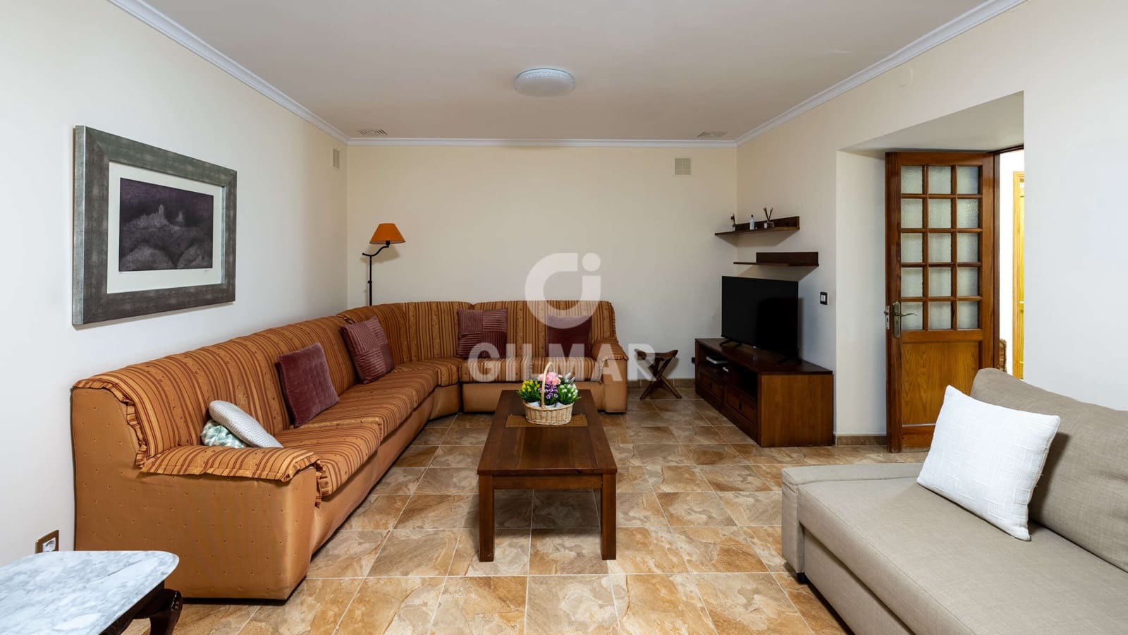 4 bedroom Villa for sale in Las Palmas de Gran Canaria - € 320,000 (Ref: 9939128)