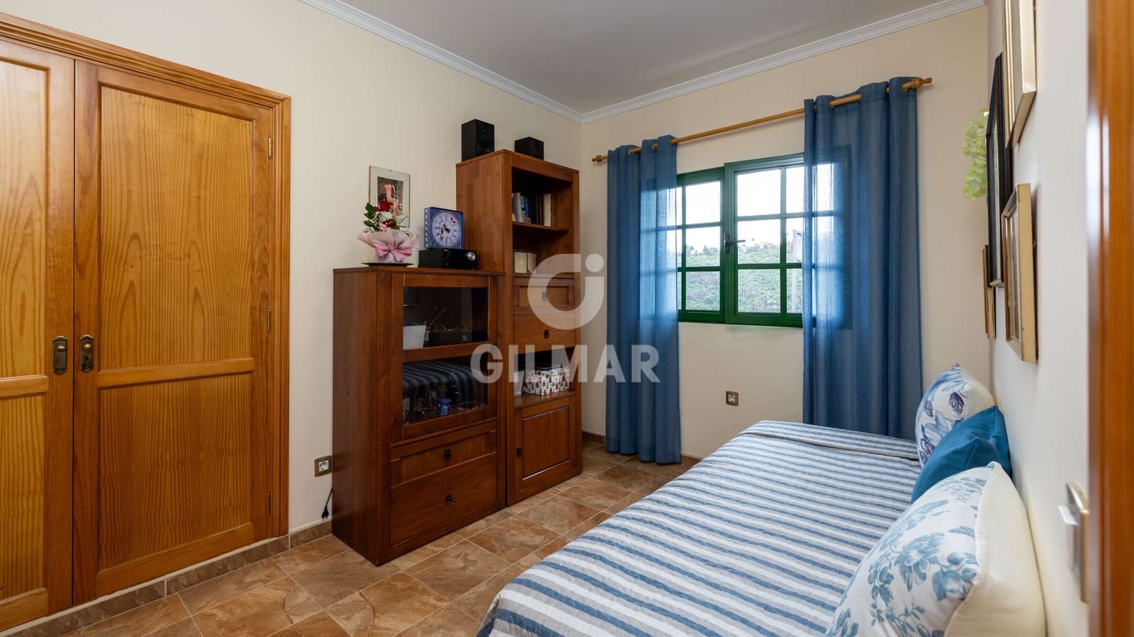 4 bedroom Villa for sale in Las Palmas de Gran Canaria - € 320,000 (Ref: 9939128)
