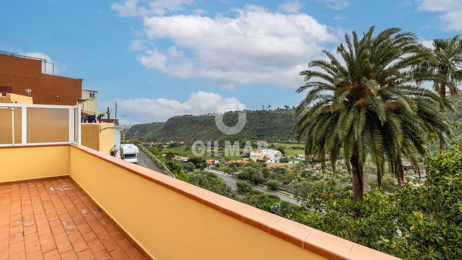 4 bedroom Villa for sale in Las Palmas de Gran Canaria - € 320,000 (Ref: 9939128)