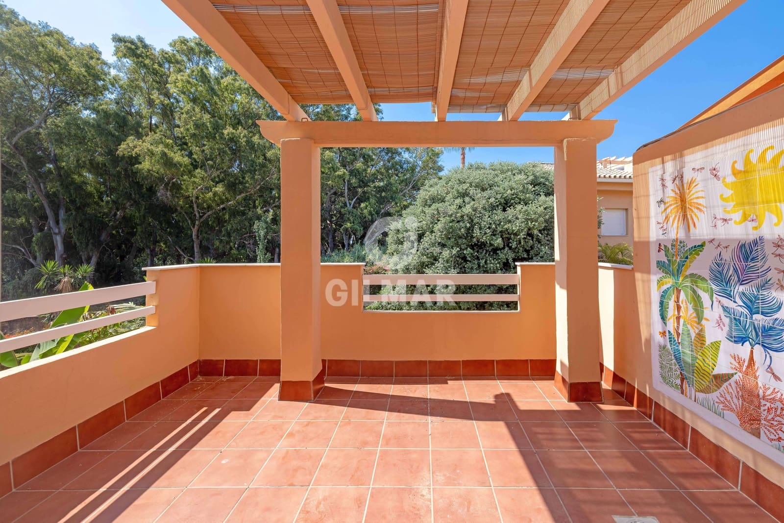 3 sypialnia Mieszkanie na sprzedaż w Carib Playa z basenem garażem - 490 000 € (Ref: 9939129)