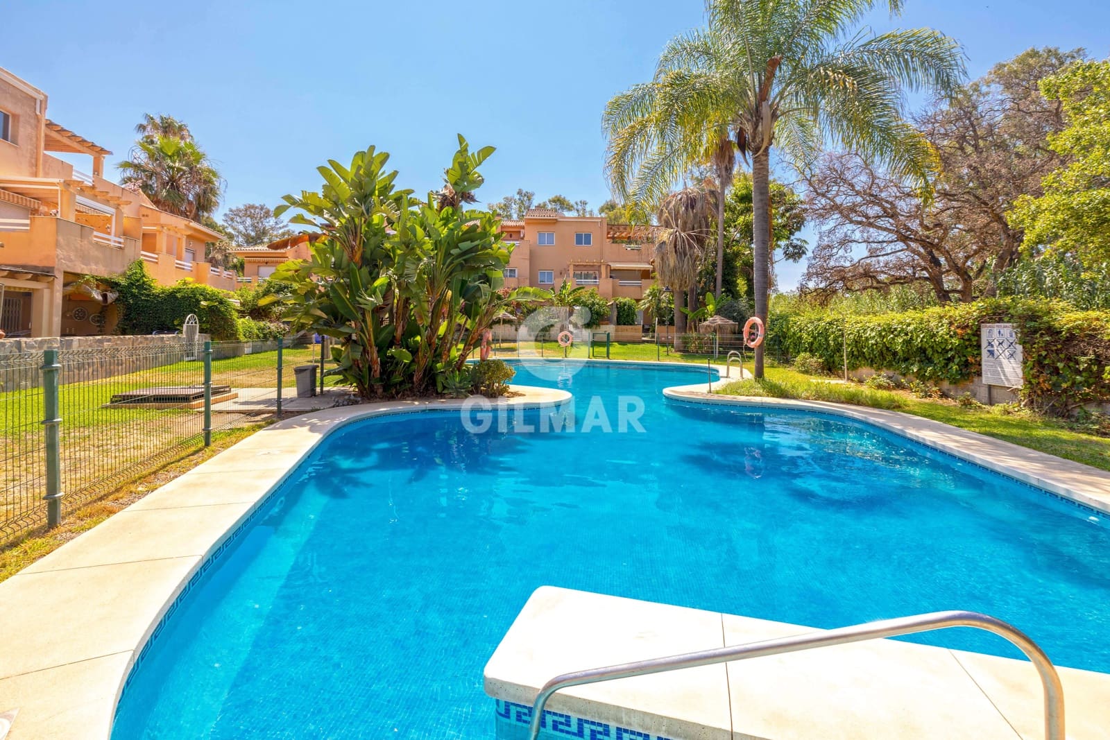 3 sypialnia Mieszkanie na sprzedaż w Carib Playa z basenem garażem - 490 000 € (Ref: 9939129)