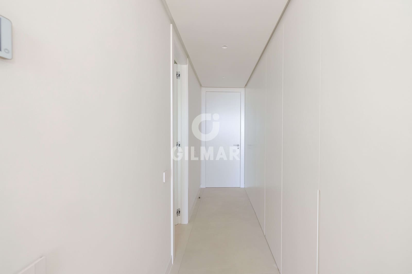 3 bedroom Flat for sale in La Mairena with pool garage - € 1,250,000 (Ref: 9941286)