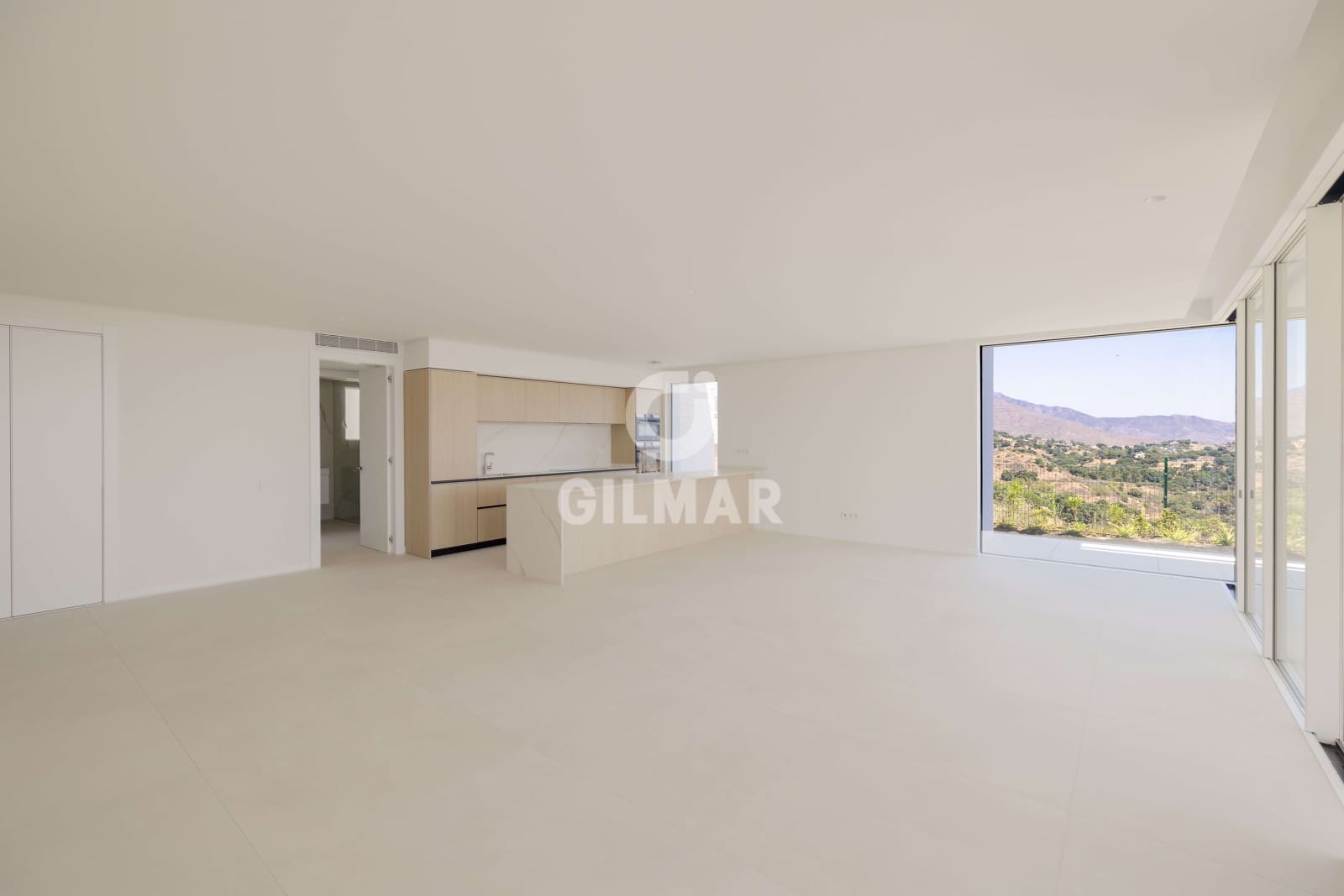 3 bedroom Flat for sale in La Mairena with pool garage - € 1,250,000 (Ref: 9941286)