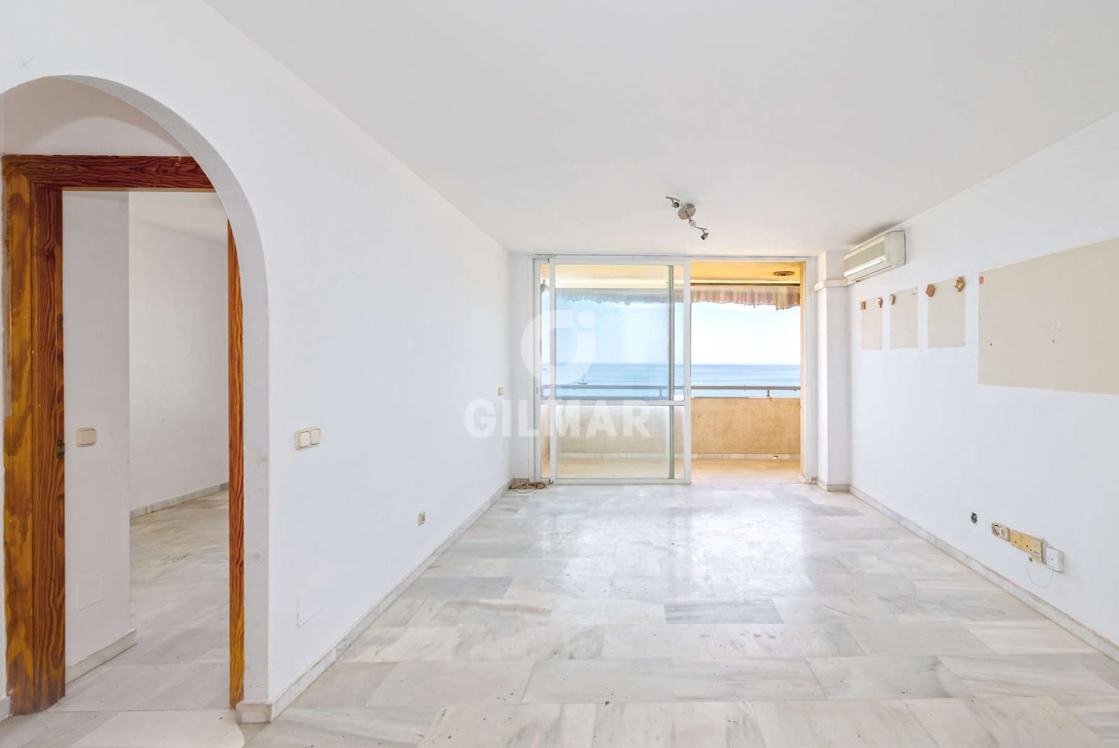3 soveværelse Lejlighed til salg i Estepona med garage - € 699.000 (Ref: 9946342)