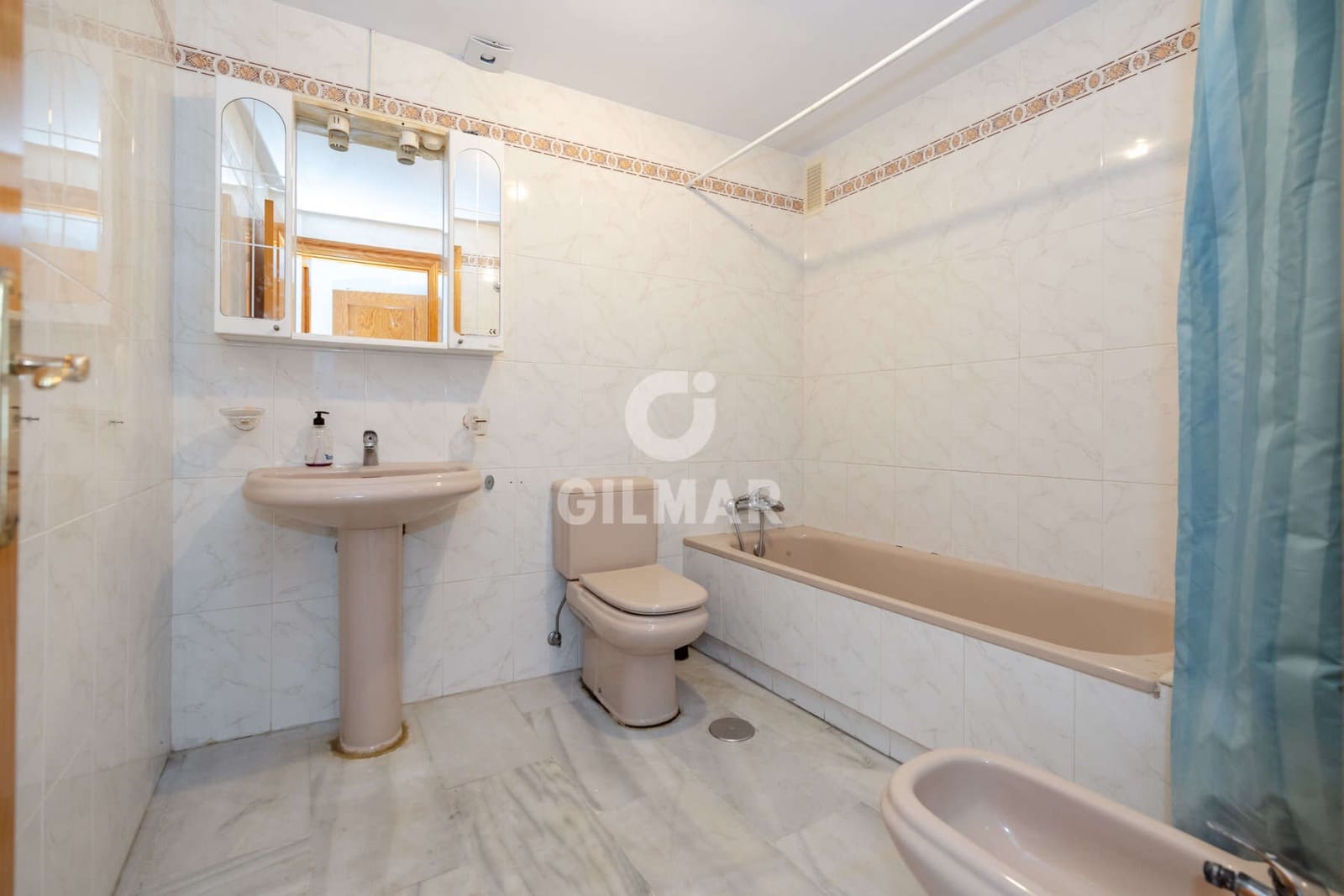 3 soveværelse Lejlighed til salg i Estepona med garage - € 699.000 (Ref: 9946342)