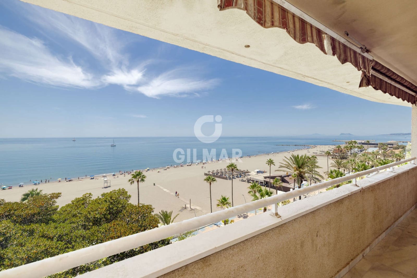 3 soveværelse Lejlighed til salg i Estepona med garage - € 699.000 (Ref: 9946342)