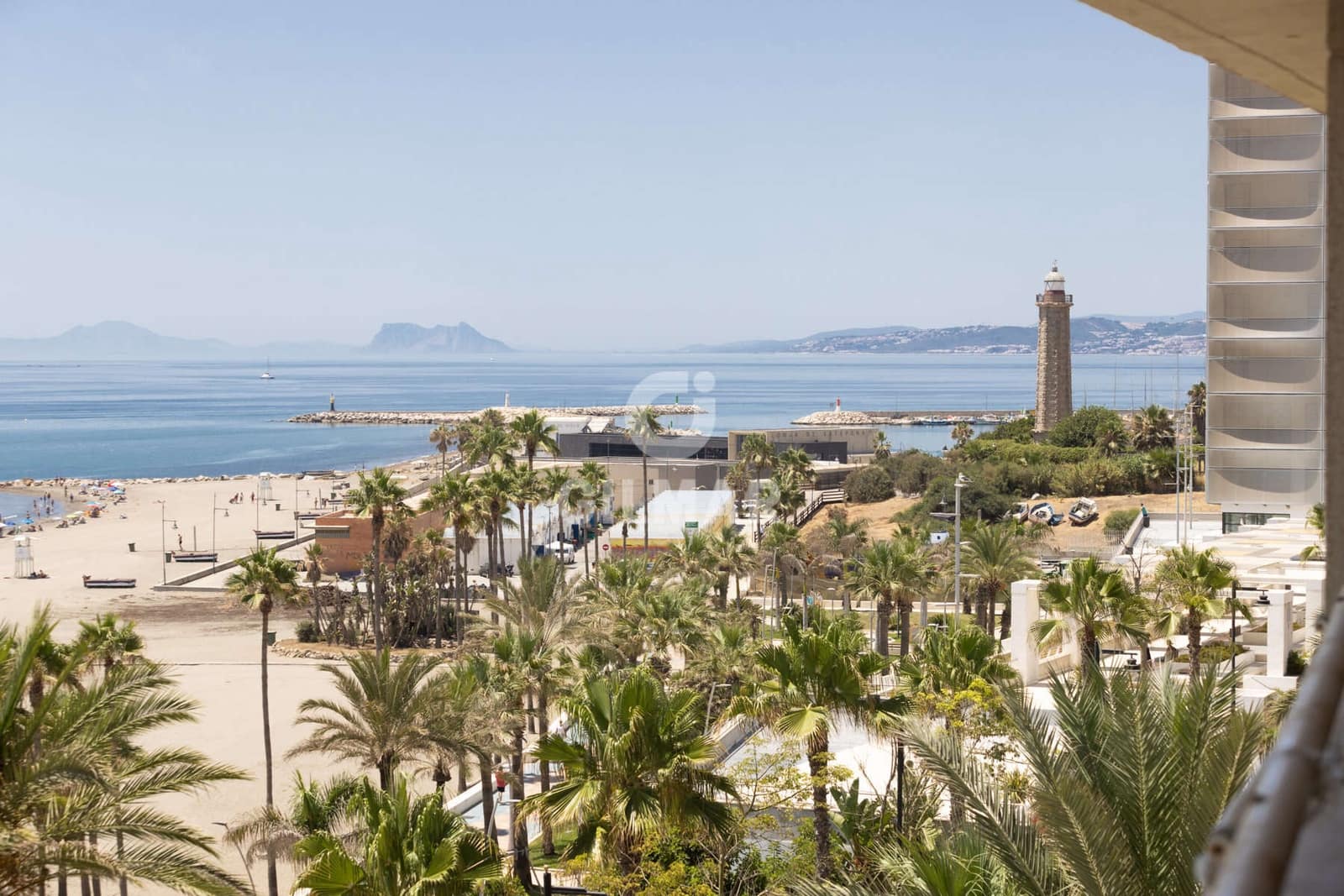 3 soveværelse Lejlighed til salg i Estepona med garage - € 699.000 (Ref: 9946342)