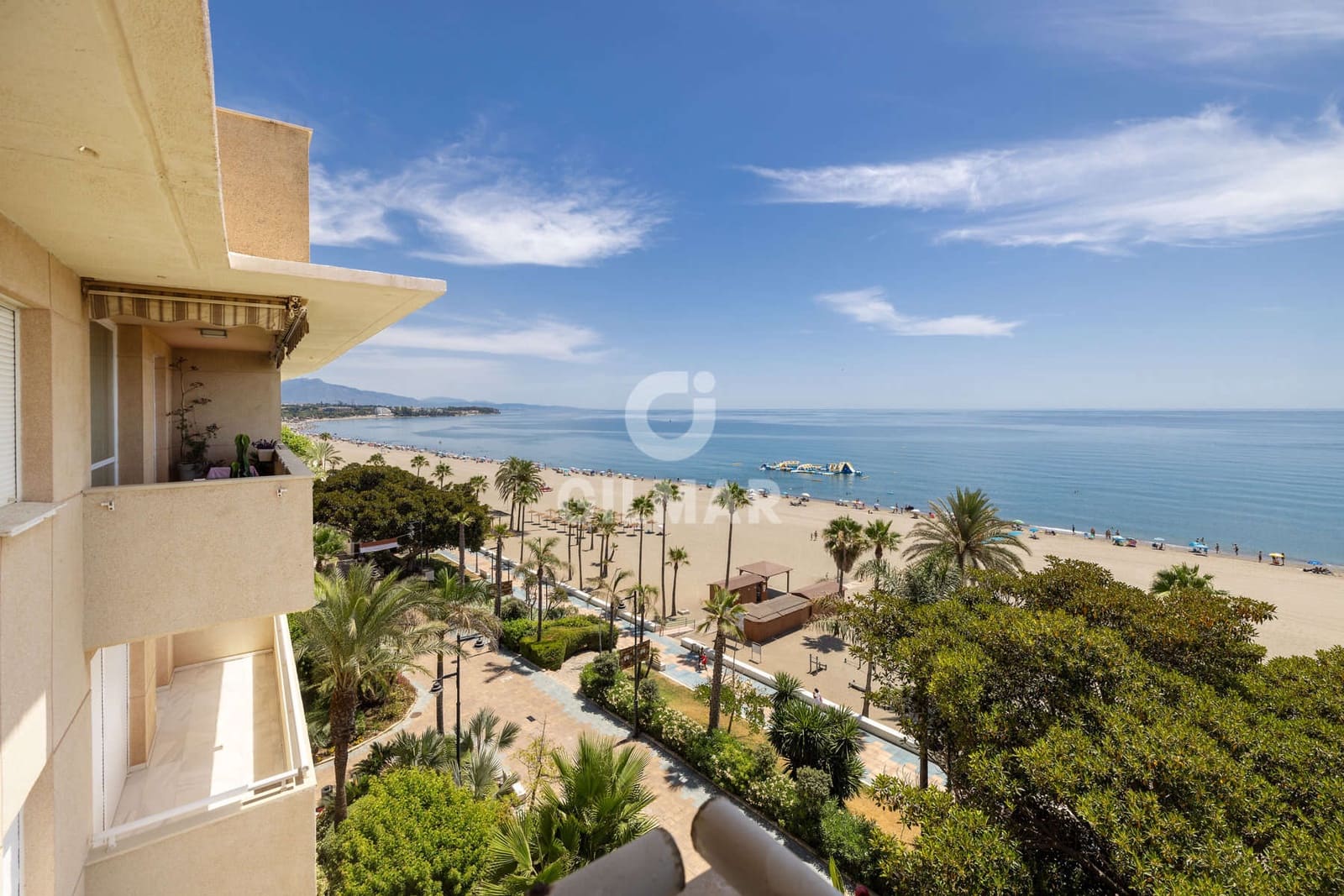 3 soveværelse Lejlighed til salg i Estepona med garage - € 699.000 (Ref: 9946342)