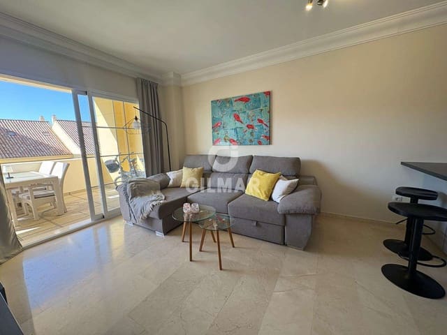 Piso de 1 habitación en Puerto de Estepona, Estepona en venta con piscina - 325.000 € (Ref: 9948737)