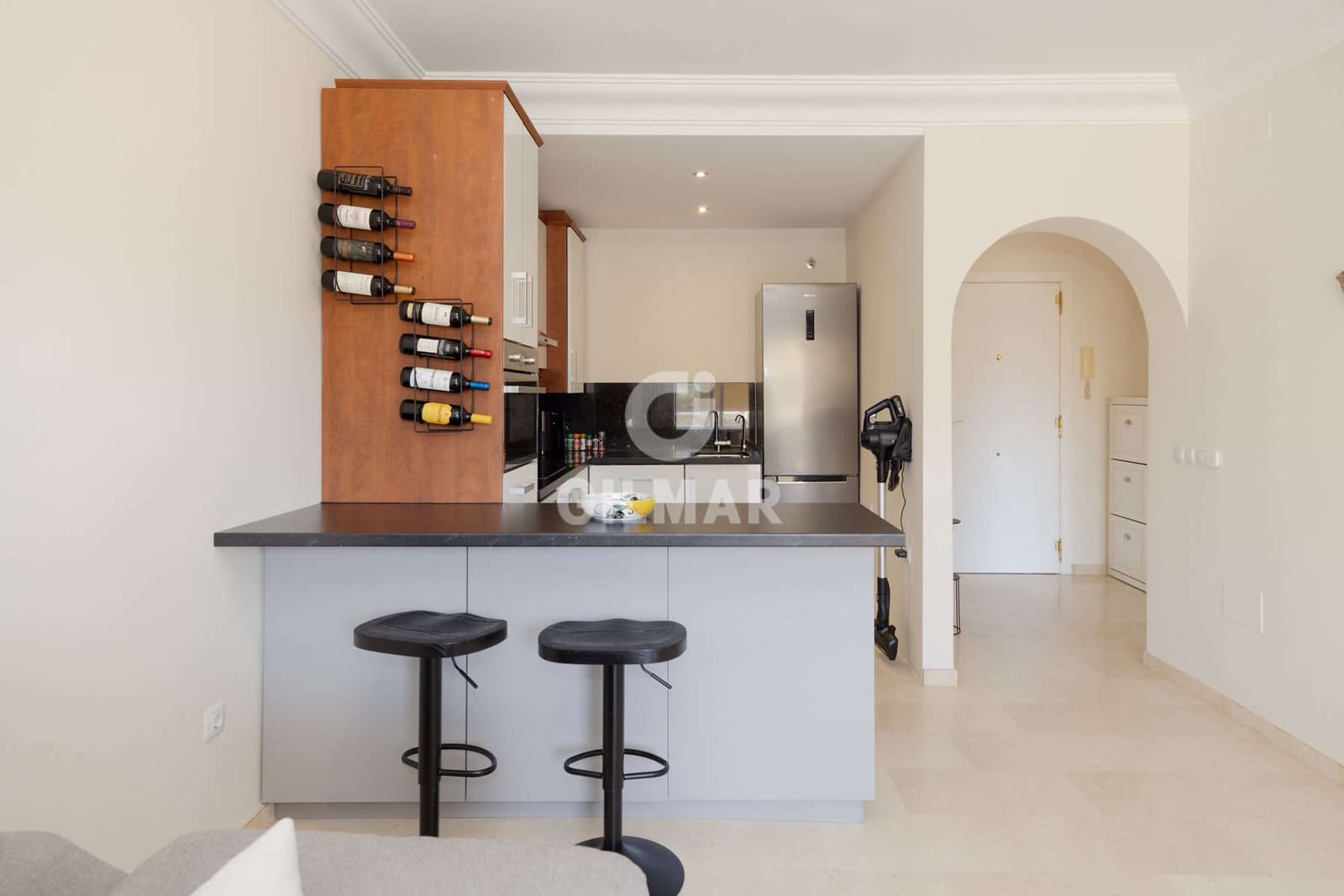 1 bedroom Flat for sale in Estepona with pool - € 325,000 (Ref: 9948737)