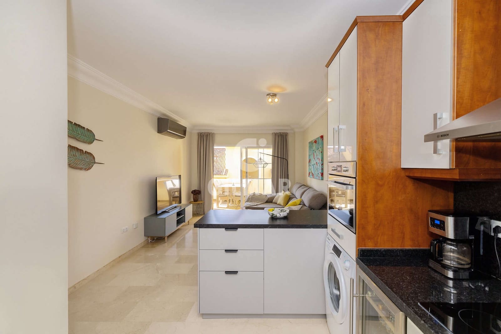 1 bedroom Flat for sale in Estepona with pool - € 325,000 (Ref: 9948737)