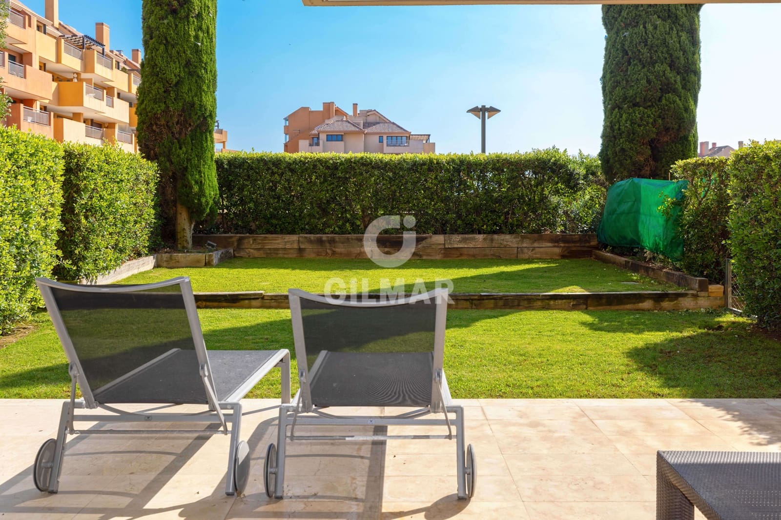 2 soveværelse Lejlighed til salg i Sotogrande med garage - € 675.000 (Ref: 9948738)