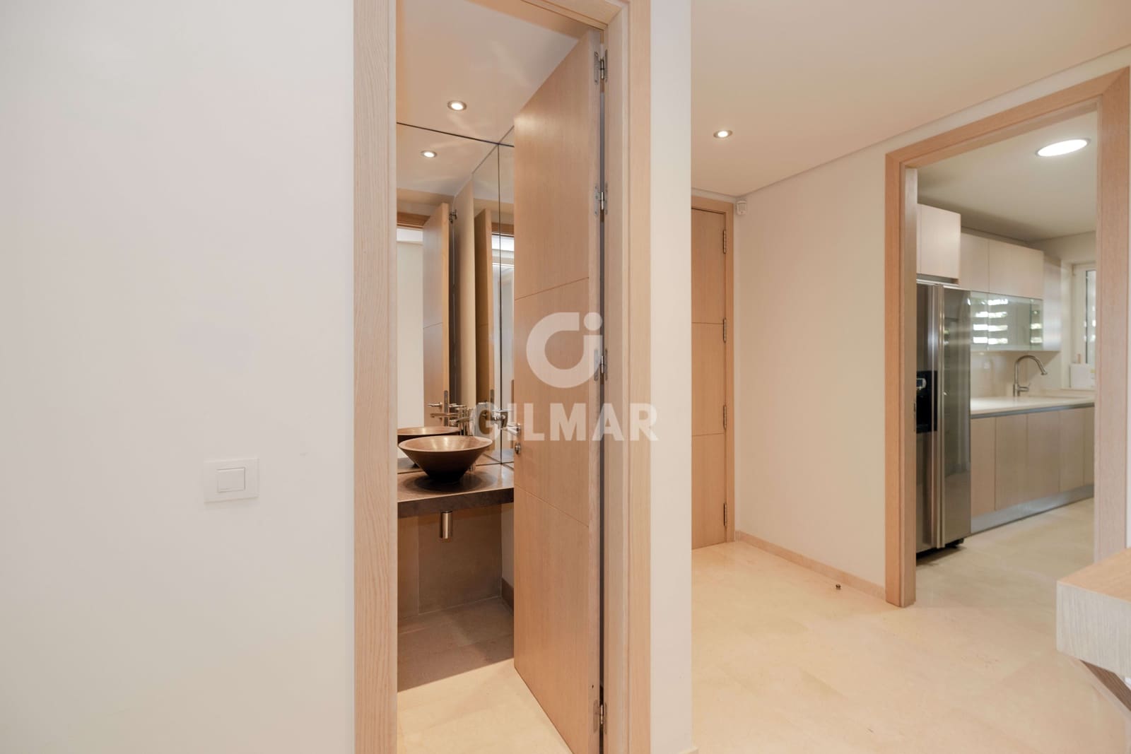 2 soveværelse Lejlighed til salg i Sotogrande med garage - € 675.000 (Ref: 9948738)