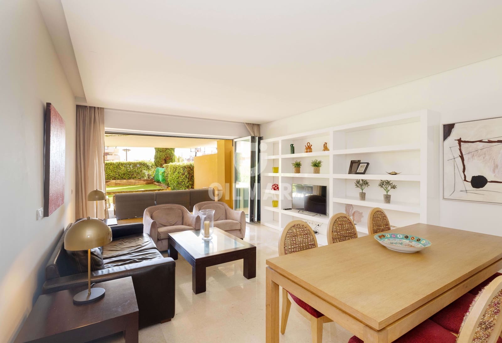 2 soveværelse Lejlighed til salg i Sotogrande med garage - € 675.000 (Ref: 9948738)