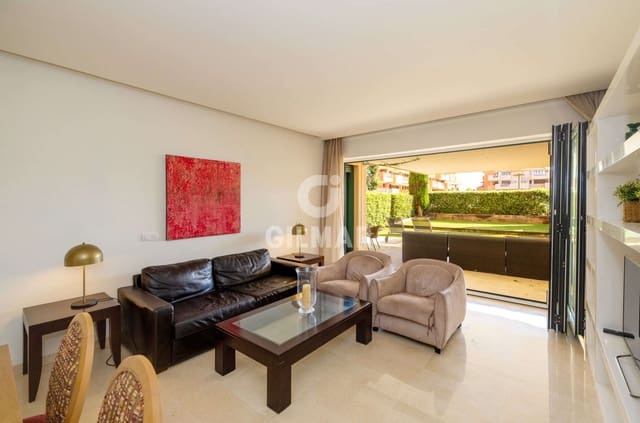 2 soveværelse Lejlighed til salg i Puerto de Sotogrande - La Marina, San Roque med garage - € 675.000 (Ref: 9948738)