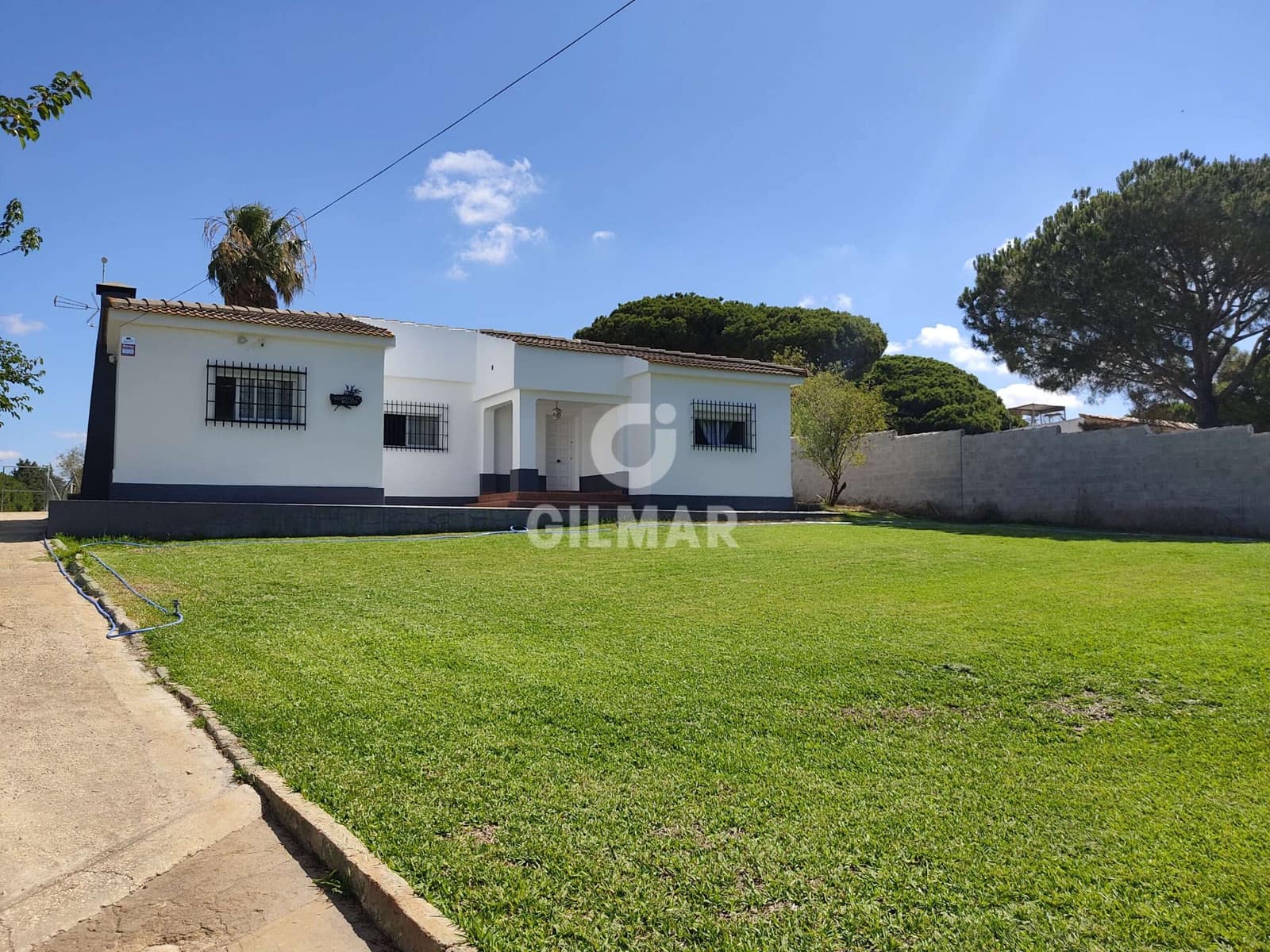 2 quarto Moradia para venda em Chiclana de la Frontera com piscina garagem - 350 000 € (Ref: 9949026)