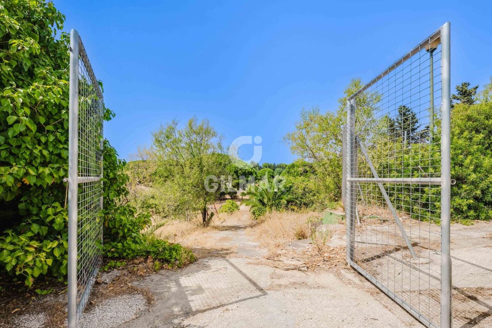 2 quarto Moradia para venda em Chiclana de la Frontera com piscina garagem - 350 000 € (Ref: 9949026)