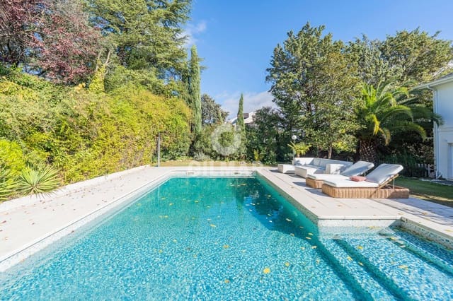 6 Zimmer Villa zu verkaufen in Fuente del Fresno, San Sebastián de los Reyes mit Pool Garage - 2.060.000 € (Ref: 9949028)